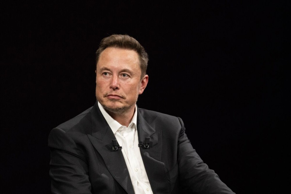 Elon Musk - Photographer: Nathan Laine/Bloomberg